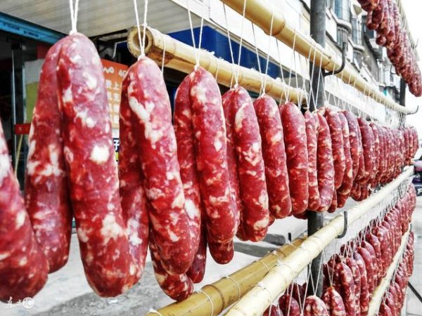 2025香肠派对直装外挂安装指南